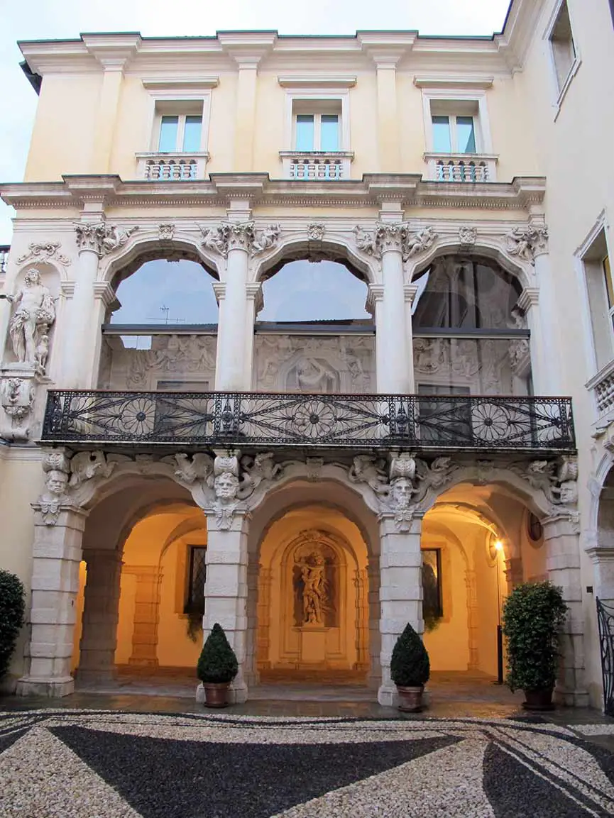 Gallerie d'Italia a Palazzo Leoni Montanari Vicence